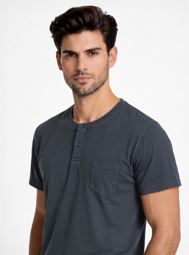 Polera Lisa Stone Wash Regular Fit Azul Marino Piero Butti Polera Lisa Stone Wash Regular Fit Azul Marino Piero Butti