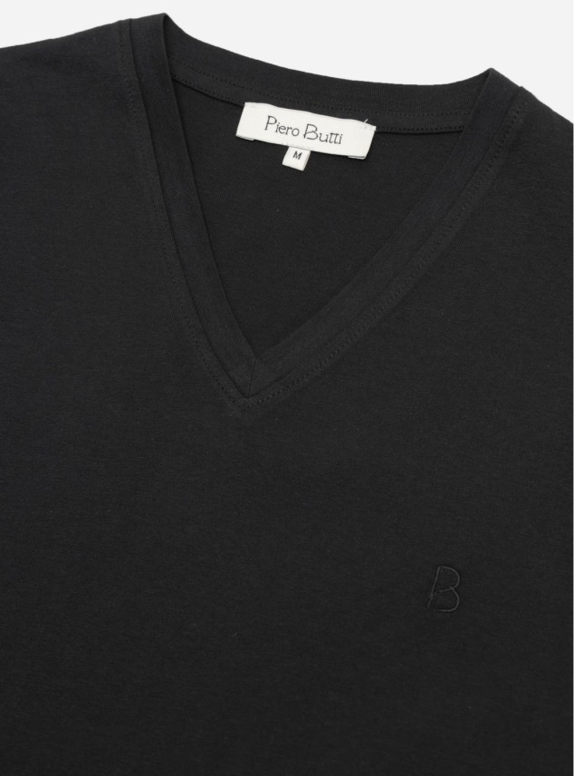 Polera Cuello V Regular Fit Negro Piero Butti Polera Cuello V Regular Fit Negro Piero Butti