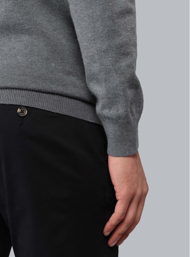 Sweater Texturado Cuello Alto Piero Butti Sweater Texturado Cuello Alto Piero Butti