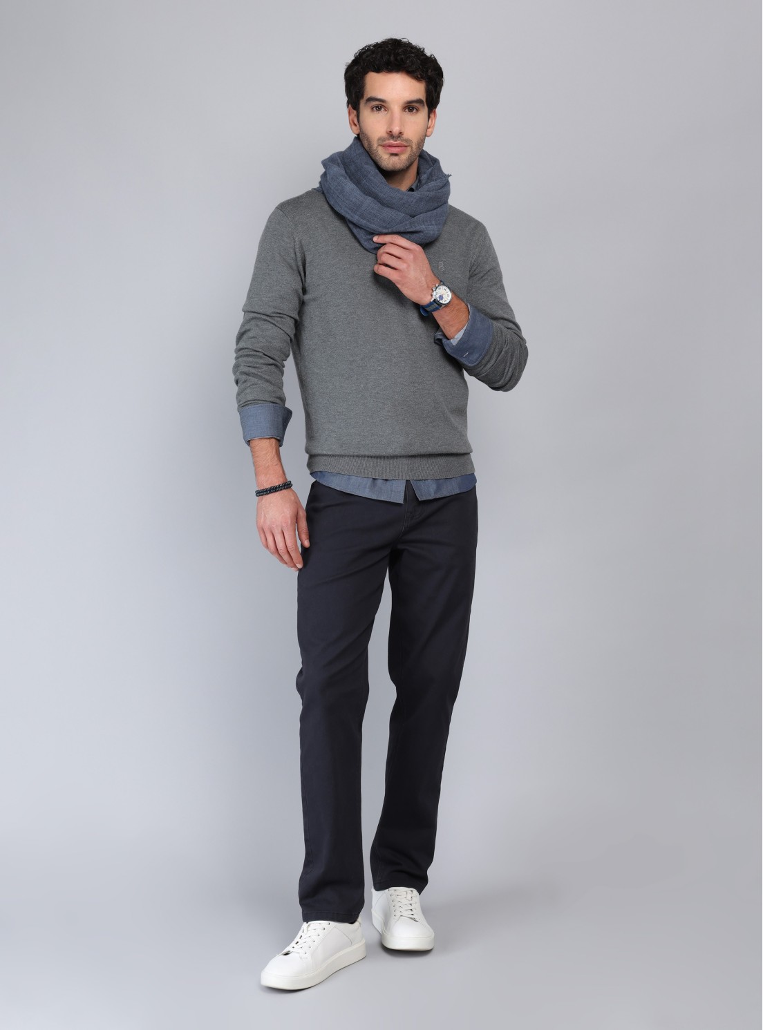 Sweater Liso Cuello V Piero Butti Sweater Liso Cuello V Piero Butti