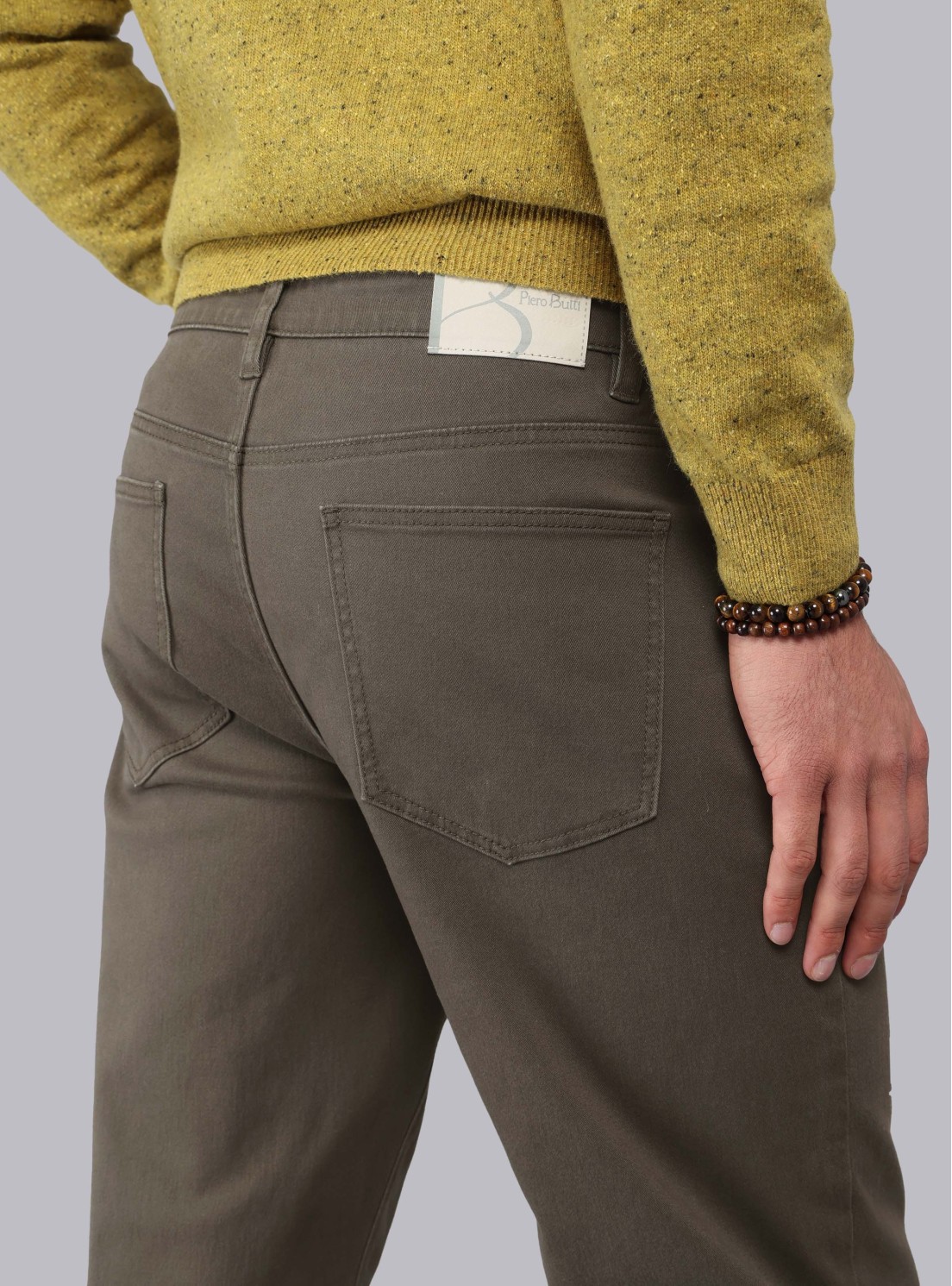 Pantalón 5 Pocket Regular Fit Oliva Piero Butti Pantalón 5 Pocket Regular Fit Oliva Piero Butti